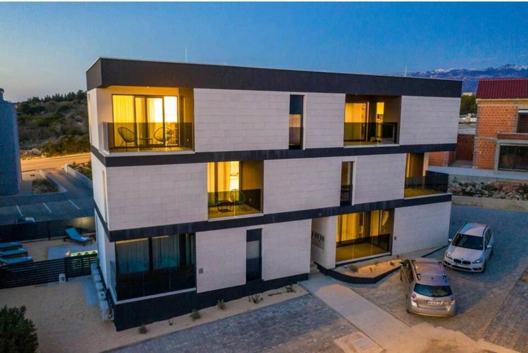 Apartments House Novel Novalja Exterior photo