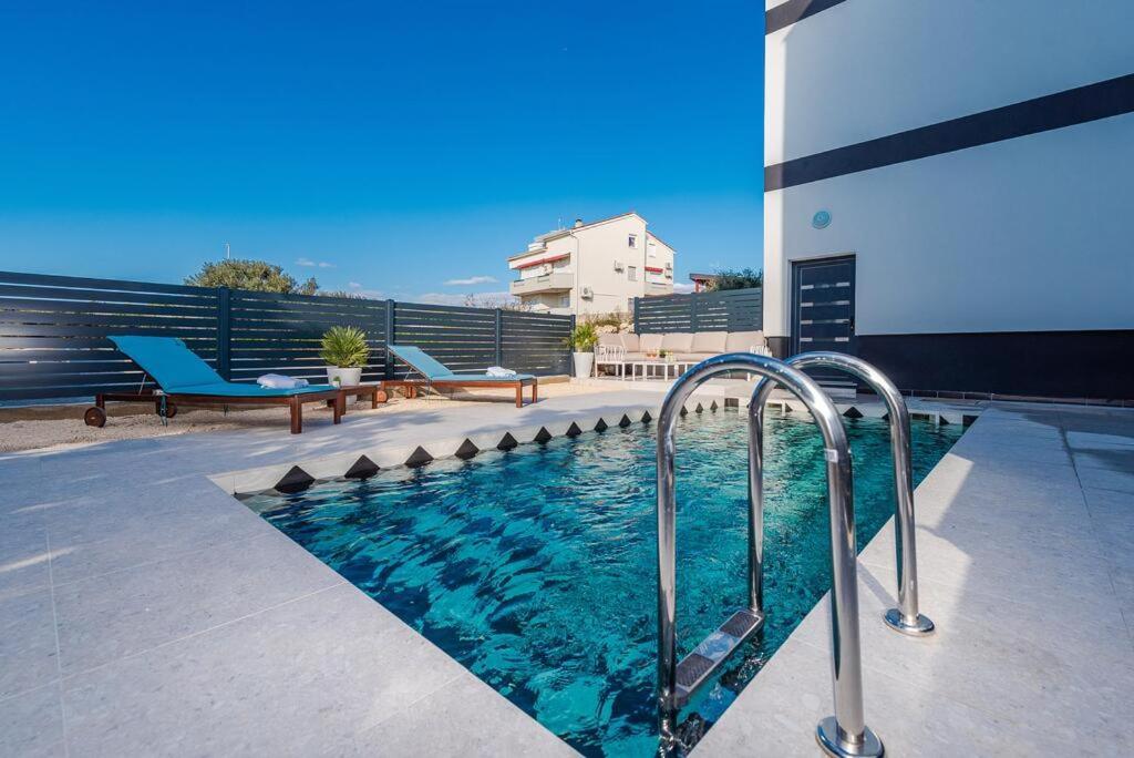 Apartments House Novel Novalja Exterior photo
